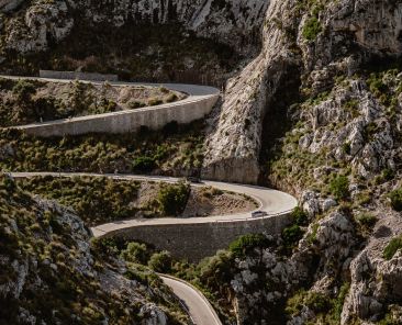 Carros na estrada